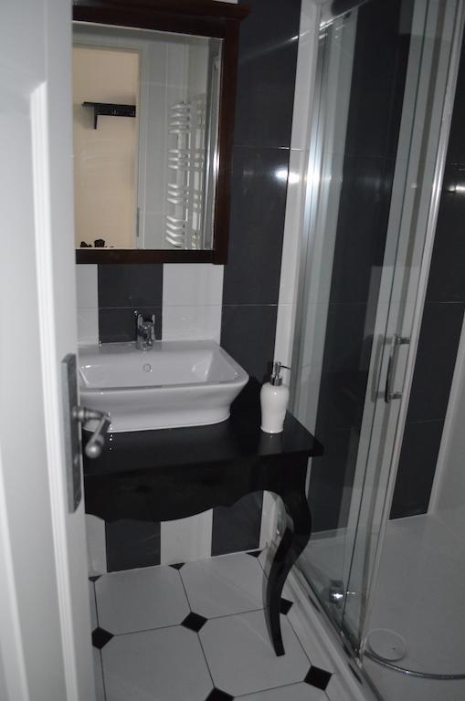 Apartament Orchidea Centrum Varşovia Cameră foto